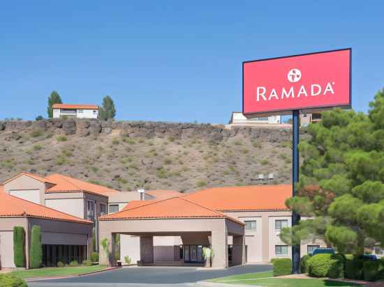 Ramada by Wyndham St George Hotel Exterior