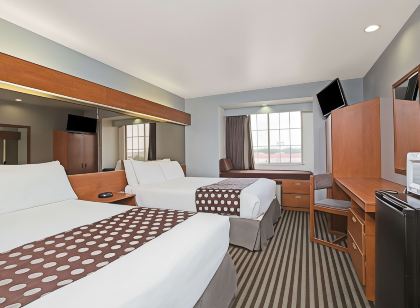 Microtel Inn & Suites by Wyndham Garland/Dallas