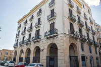 Port Plaza Apartments Hotels near Tarragona Central Bus Station