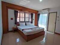 Areena Resort and Hotel Uttaradit Hotels near Pu Tai Hong Kong Shrine