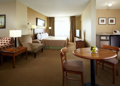 Quality Inn & Suites PE Trudeau Airport Hotels near SEPHORA