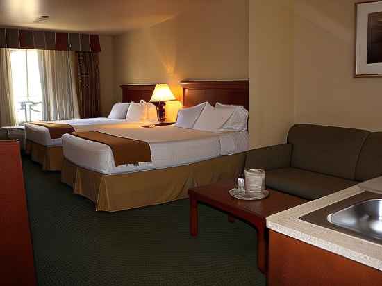 Holiday Inn Express & Suites Tehachapi Hwy 58/Mill ST. Rooms