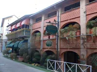 Una Franca Camere di Charme Hotels near Centro Storico di Biella