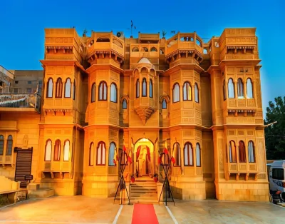 Hotel Lal Garh Fort and Palace Hotels near Jaisalmer Airport