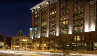 Embassy Suites by Hilton St. Louis Downtown Hotels near Church of Christ the Divine