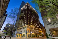 Magnolia Hotel St. Louis, a Tribute Portfolio Hotel Hotels near Off Broadway