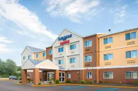 Fairfield Inn & Suites Terre Haute Hotels near Maurices