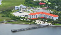 Harborside at Charleston Harbor Resort and Marina