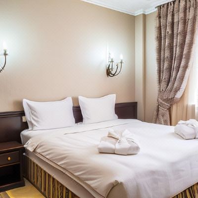 Standard Double Room Royal Petrol Hotel Promo Code