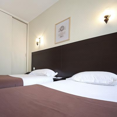 Twin Room Le Chatel Promo Code