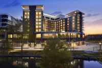 Embassy Suites by Hilton Greenville Downtown Riverplace 格林維爾住宿飯店