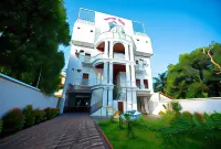 Jamuna Villa Hotels near KKS Beach