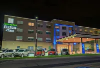 Holiday Inn Express & Suites Louisville N - Jeffersonville Hotels near Louisville International Airport