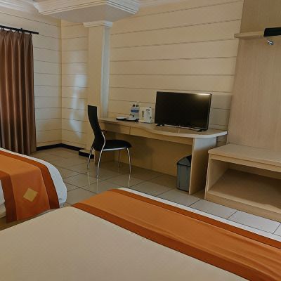 Standard Side Wing Twin Room Hotel Mega Lestari Promo Code