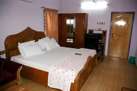 Hotel Sri Akshardham,Vaitheeswaran Koil Отели в г. Сирказай