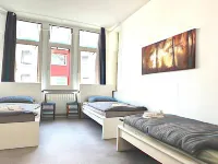 7 Betten Zentrale Lage Bahn Messe Apartment 鄰近LEDEBURG站的酒店