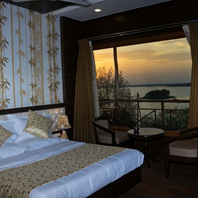 Cottage AC Room MPT Wind N Waves Cottages, Bhopal Promo Code