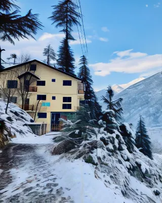 Hotel Snow Crest Residency Hotels in Badgran