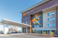 La Quinta Inn & Suites by Wyndham Terre Haute Hotels near FYE