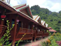 Phi Phi Maiyada Resort Hotels in Phi Phi Islands