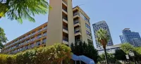 Mountway Holiday Apartments Hoteles cerca de BelleVue Ballroom