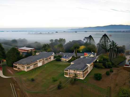 Chateau Yering Hotel Exterior