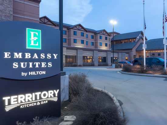 Embassy Suites by Hilton Anchorage Hotel Exterior