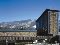 Harrah's Lake Tahoe Hotels near Lake Tahoe