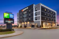 Candlewood Suites Collingwood Hotels near Butter Gallery