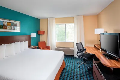 Fairfield Inn & Suites Terre Haute Hotels near FYE