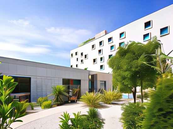 Holiday Inn Express Montpellier - Odysseum Hotel Exterior