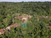 Loi Suites Iguazu Hotel Hotels near Ponte Tancredo Neves