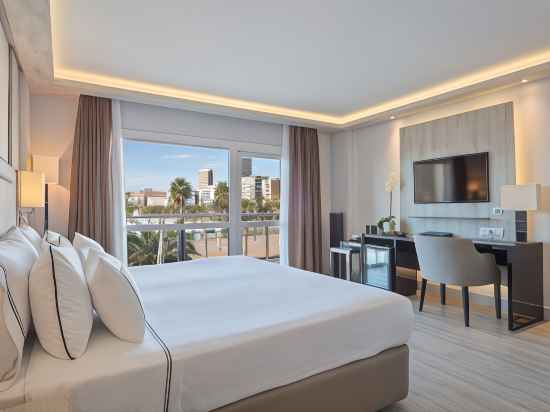 The Level at Melia Alicante Rooms