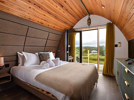 Bracken Hide Hotel Rooms