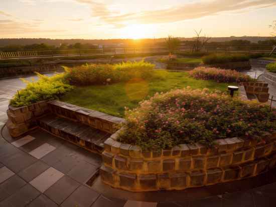 Fame Hall Garden Hotel Hotel Exterior