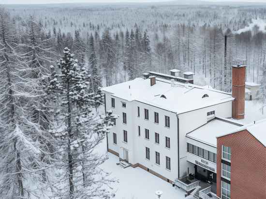 Hotel Metsähirvas Hotel Exterior