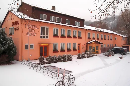 Hotel am Bad Hotels in der Nähe von von Universitätsklinikum Tübingen - Klinik für Kinderheilkunde und Jugendmedizin