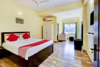 Gaurika Residency Boarding & Lodging - Padubidri Hotels near "Geetha Mandira"