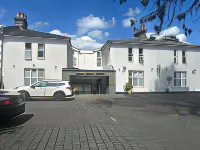 The Firs Lodge Hotels near Heathrow Airport