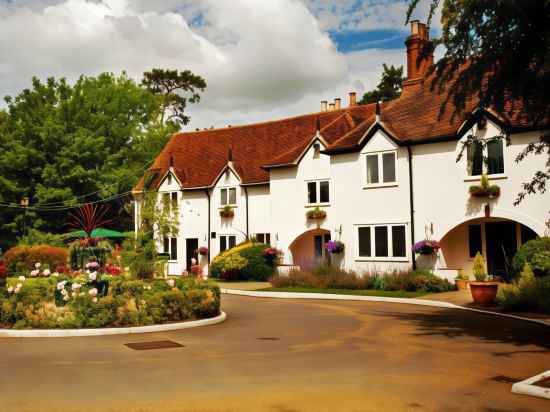 The Kingfisher Hotel Exterior