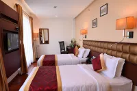 Raaj Bhaavan Clarks Inn Chennai Hotels near H.R.Avinash