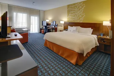 Fairfield Inn & Suites Chincoteague Island Waterfront Hotels near Flying Fish Gallery