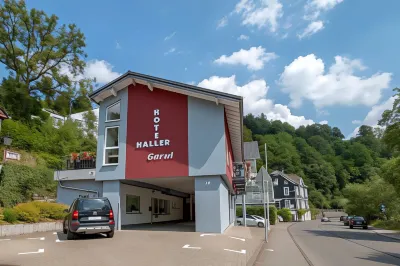 Haller Hotel Garni Hotels in der Nähe von Katholische Kirche St. Barbara Rurberg