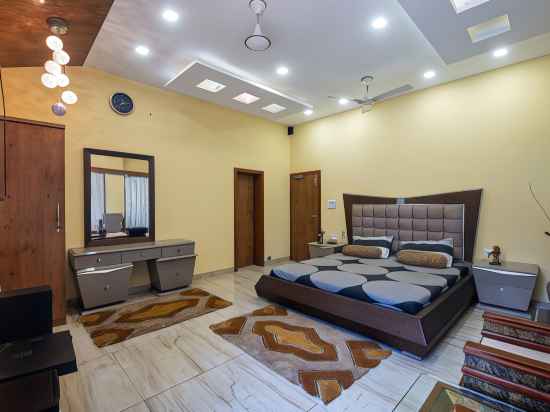 Geeta Bhawan Villa Rooms