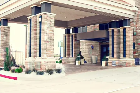 Holiday Inn Express & Suites Oklahoma City Southeast - I-35