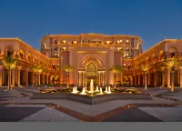 Corniche Hotel Abu Dhabi Hoteles en Abu Dabi