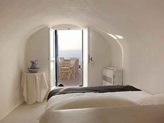 Oia Mansion Rooms