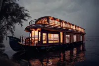 Upper Deck Houseboats