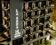 La Onda Hotel Durres Hotels near Muzeu i Dëshmorëve dhe Salla e Relikeve të Luftës