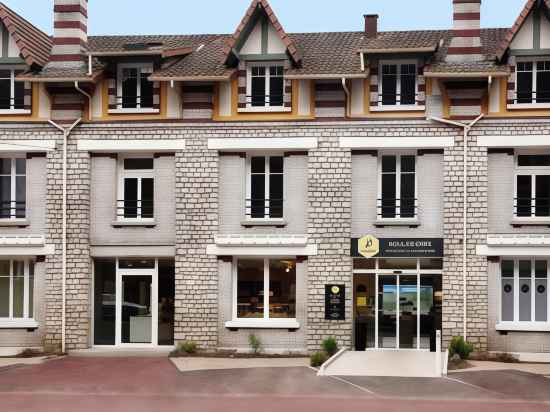 La Ruche Hotel Exterior